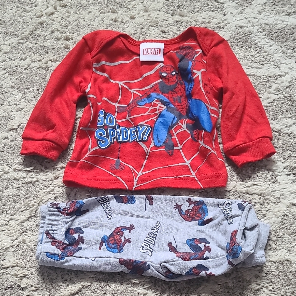 10 for $25 - Marvel Boys 0-3m Red & Gray Spider-Man 2-piece Pajama Set